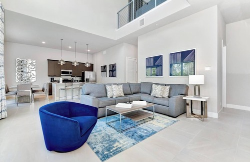 Reunion Hotel | Stylish Condo with Pool Table near Disney with Resort & Waterpark Access -.