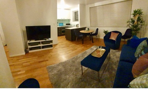 South Yarra Apartment | STYLISH COURTYARD UNIT, IN THE HEART OF SOUTH YARRA