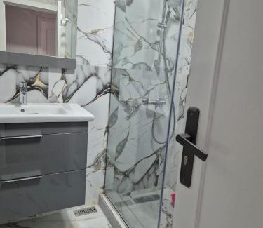 Achakkar Apartment | Stylish Duplex - Ocean View - Airport - Wifi - renovated 2025 - 24h reception
