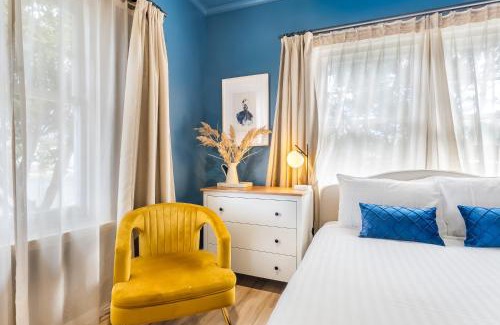 Moonah House | Stylish Family Getaway with Modern Comforts