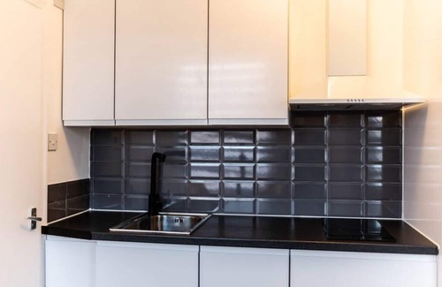 Hillrise Apartment | Stylish Finchley Studio, 10 Min Walk to Archway Tube