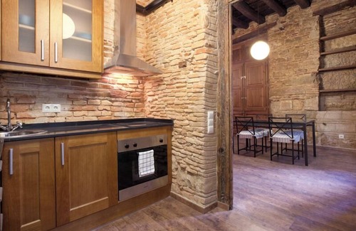 El Born House | Stylish gothic apartment in El Born