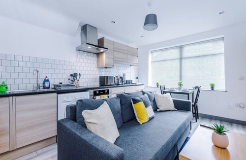 Warrington Apartment | Stylish Ground Floor Flat Warrington By Prime Stay