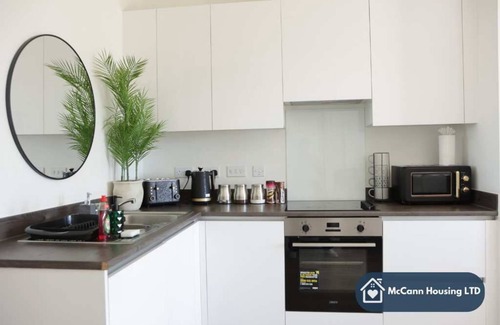 Birmingham House | Stylish Home | Free Parking | Near O2 Academy