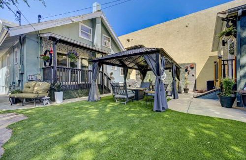 Colorado Springs House | Stylish Home Hot Tub Game Rm Near Old Colo