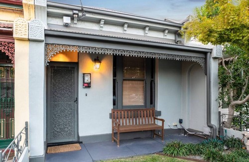 Fitzroy North House | Stylish house in the heart of Fitzroy North