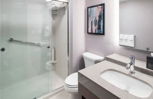 Tempe Hotel | Stylish Hyatt Place Tempe Stay – Pool, Gym, Walk to Campus & Mill Ave - 2 Units