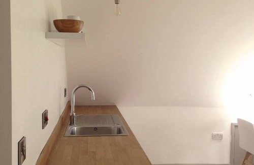 Shepton Mallet Apartment | Stylish loft apartment on large working farm near Glastonbury and Wells