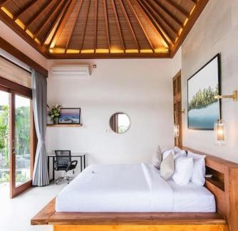 Cemagi Villa | Stylish luxury ocean & ricefield view monthly deal