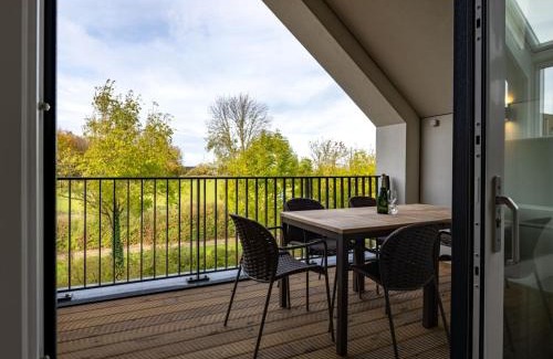 Kamperland Apartment | Stylish Marina Loft w Balcony, cleaning included