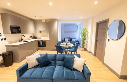 West Finchley Apartment | Stylish New 1-Bed Flat - Central London Escape