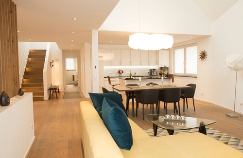Liel House | Stylish, newly built holiday home