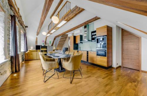 Old Town Apartment | Stylish Old Town Apartment With Sauna
