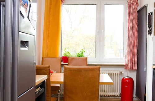 Lindenthal Apartment | Stylish place w great connection to TradeShow/Parks/Uniklinik