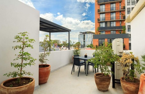 Guadalajara Apartment | Stylish, Private Flat with 1 BD by Tribu San Martin