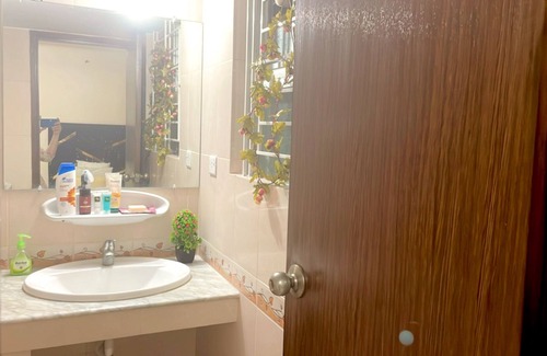 Dhanmondi Apartment | Stylish Private Room In the Heart of Dhanmondi