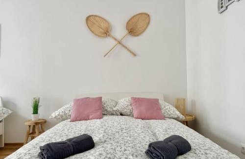 Ottakring Apartment | Stylish & Renovated Cosy Apartment