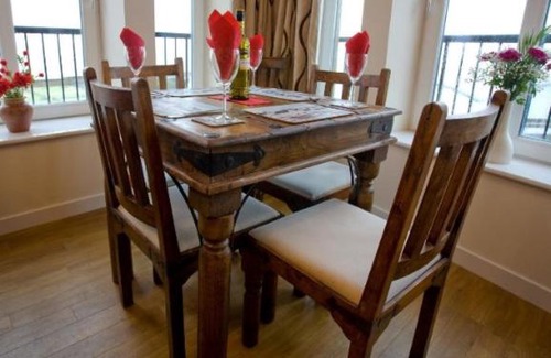 Newhaven Apartment | Stylish Sea View Apartment