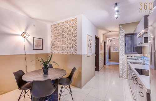 Sliema Apartment | Stylish Sliema 2BR Stay near Seafront & St'Julians