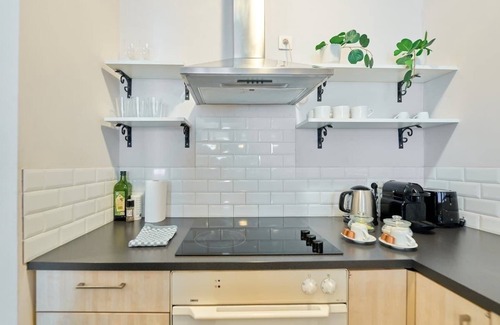 Lower Town Apartment | Stylish Stay Near Grand Place 3