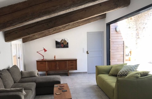 Paziols House | Stylish stone house in Cathar/Wine country, great for walking and wine tasting.