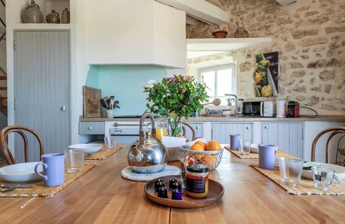 Lagnes Other | Stylish stone village house with swimming pool