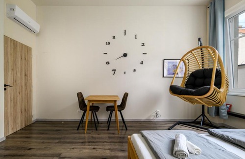 Erzsebetvaros Apartment | Stylish Studio Apartment in Budapest
