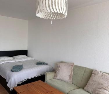 Hammfeld Apartment | Stylish Studio, Düsseldorf Messe