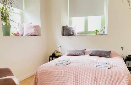 Cadier en Keer Apartment | Stylish studio in a monastery The Abbey