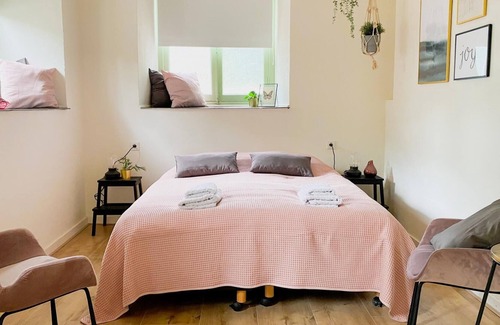Cadier en Keer Apartment | Stylish studio in a monastery The Abbey