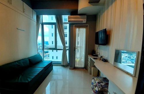 Menteng Apartment | Stylish studio unit at Capitol Park Residence
