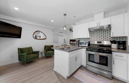 North Park House | Stylish Studio w/Big Patio