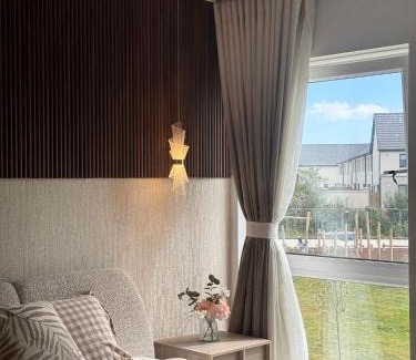 Tyrrelstown House | Stylish SuperKing and King Ensuite Bedrooms in Dublin