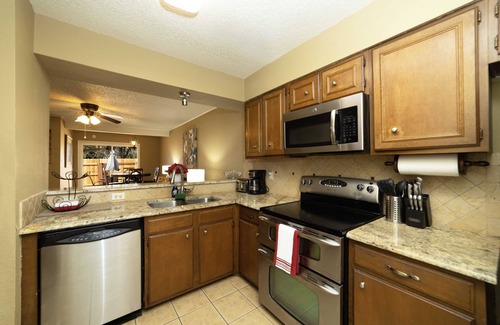 West San Antonio House | Stylish Townhome w Shared Pool Access in Gated Complex - STR Permit 22-13500336