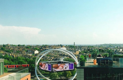 Wandsworth Apartment | Stylish two bedroom riverside flat