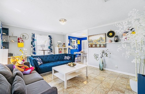 Parker Ridge House | Stylish Vacation Home Close to Everything