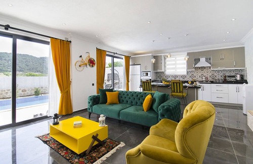 Sarıbelen House | Stylish Villa for 2 Sarbelen Village, Heated Indoor Pool, Sauna and Turkish Bath