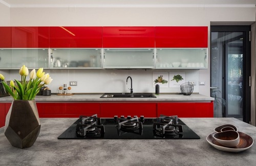 Sveta Katarina Villa | Stylish Villa Pedena with a pool and a gym