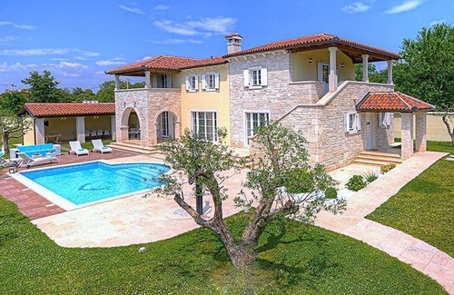 Jursici House | Stylish Villa ***** with heated swimming pool, summer kitchen and sports ground