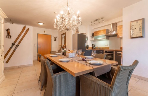 Kaprun Apartment | Stylishly furnished apartment, centrally located in Kaprun