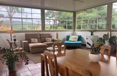 Barreiro House | Suíte em casa ampla e confortável