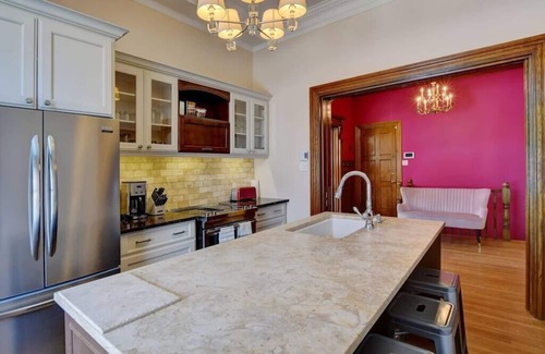 Downtown Montreal Condo | Sublime Residence Sleep 14