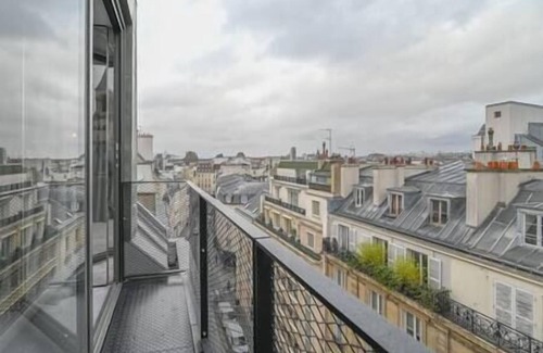 Saint-Germain-des-Pres Apartment | Sublime Suite à Saint Germain