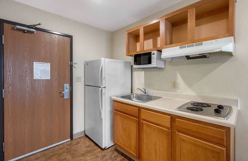 Huntsville Hotel | Suburban Studios Huntsville University Area