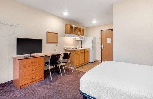Huntsville Hotel | Suburban Studios Huntsville University Area