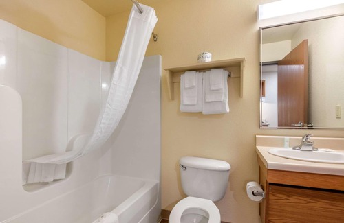 Huntsville Hotel | Suburban Studios Huntsville University Area