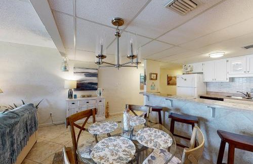 Panama City Beach Apartment | Sugar Beach E5
