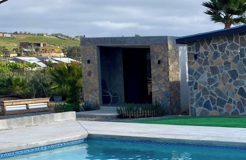Valle de Guadalupe Cabin | Suite 1 En Finca de Piedra Valle, Downtown