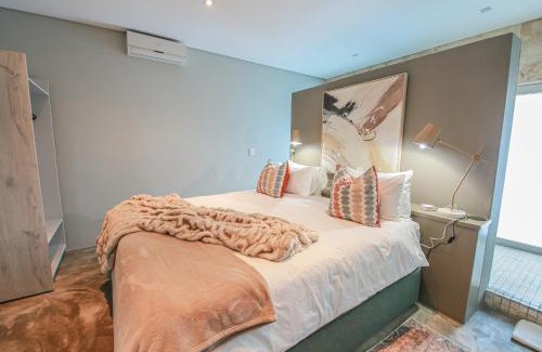 Windhoek Apartment | Suite 9 The Village