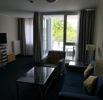 Zingst Apartment | SUITE AN DER SEEBRÜCKE mit seitlichem Meerblick